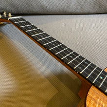 Load image into Gallery viewer, Kanileʻa KPA T Premium Tenor Ukulele #27603