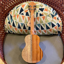 Load image into Gallery viewer, KoAloha KTNP-00 Tenor Ukulele Naupaka #2509161