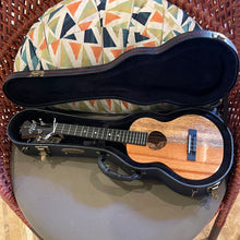 Load image into Gallery viewer, KoAloha KTNP-00 Tenor Ukulele Naupaka #2509161