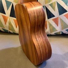 Load image into Gallery viewer, KoAloha KSM-10 Soprano Ukulele #2510151