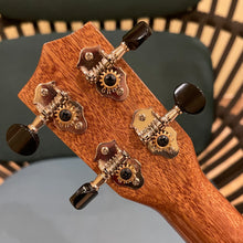 Load image into Gallery viewer, Ana'ole AT Tenor Ukulele #27770925