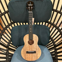 Load image into Gallery viewer, KoAloha KTM-00MG Tenor Ukulele Mango #2510154