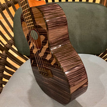 Load image into Gallery viewer, Kanile'a Pohaku Tenor Ukulele #1025-29456