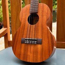 Load image into Gallery viewer, Kamaka HF-38 ABV 8-String Tenor Ukulele with L.R.Baggs FIVE.O Pickup #220156