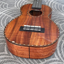 Load image into Gallery viewer, Kamaka HF-2D Concert Ukulele Deluxe #212017