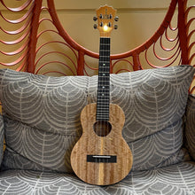 Load image into Gallery viewer, KoAloha KTM-00MG Tenor Ukulele Mango #2209227