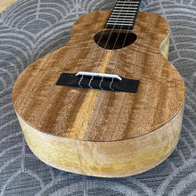 Load image into Gallery viewer, KoAloha KTM-00MG Tenor Ukulele Mango #2209227