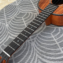 Load image into Gallery viewer, Kamaka HF-3D2I ABV Tenor Ukulele Deluxe2 Slotted Head with L.R.Baggs FIVE.O Pickup #220402