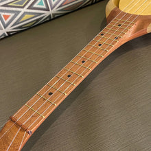 Load image into Gallery viewer, Asonu Tahitian Ukulele 4 String Whale