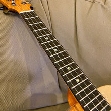 Load image into Gallery viewer, KoAloha KTNP-00 Tenor Ukulele Naupaka #2305142