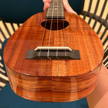 Load image into Gallery viewer, KoAloha KSM-01 Soprano Ukulele #2509021
