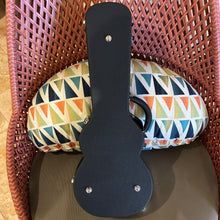 Load image into Gallery viewer, Kamaka HF-3D4i Jake Blue Deluxe Tenor Ukulele #250383
