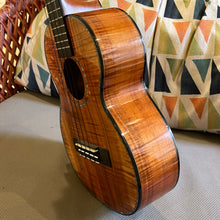 Load image into Gallery viewer, Kamaka HF-3D2I Tenor Ukulele Deluxe2 Slotted Head #240479
