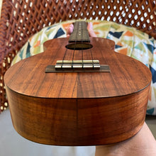 Load image into Gallery viewer, Kamaka HF-2I Concert Slotted Head Ukulele #241199
