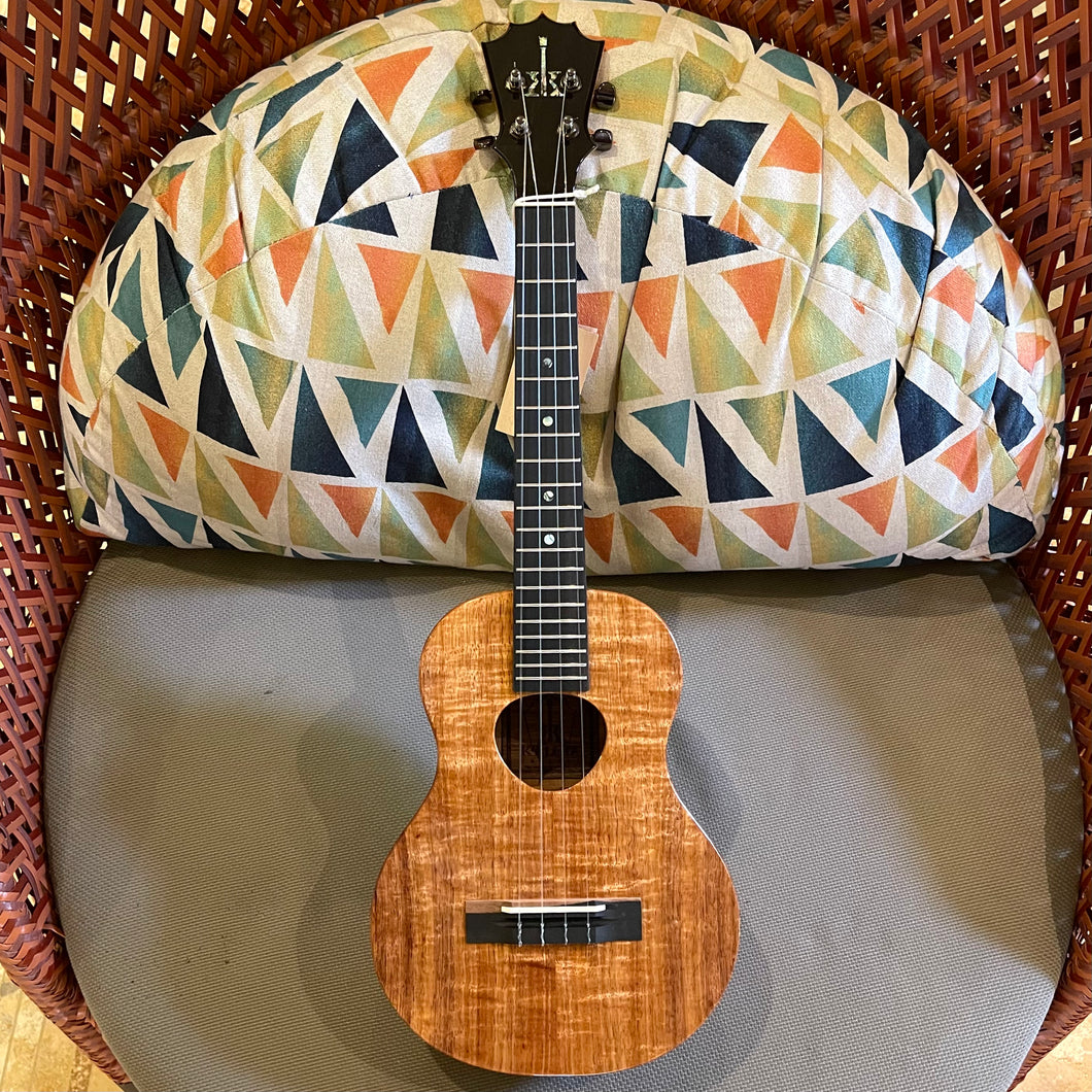 KoAloha KTM-00 Tenor Ukulele #2511253
