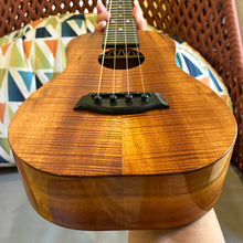 Load image into Gallery viewer, Kanile'a K-1 C Concert Pro Ukulele #0426-29888
