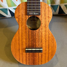 Load image into Gallery viewer, Kamaka HF-1L Soprano Long Neck Ukulele #260102
