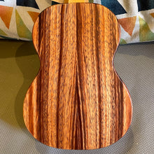 Load image into Gallery viewer, KoAloha KSM-10 Soprano Ukulele #2512154

