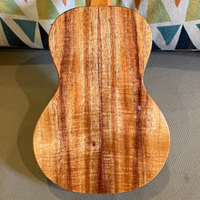 Load image into Gallery viewer, KoAloha KCM-00 Concert Ukulele #2512173
