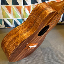 Load image into Gallery viewer, Ana'ole AC CURLY KOA Concert Ukulele #28210426
