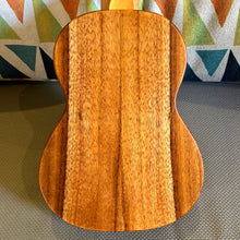 Load image into Gallery viewer, KoAloha KSM-10 Soprano Ukulele #2605056
