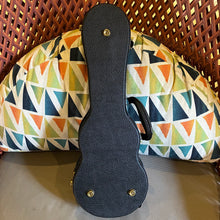 Load image into Gallery viewer, KoAloha KSM-00 Soprano Ukulele #2605121
