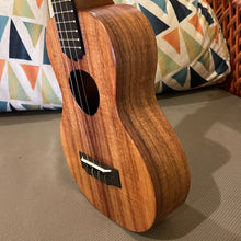 Load image into Gallery viewer, KoAloha KCM-10 Concert Ukulele #2512156
