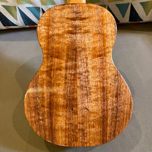 Load image into Gallery viewer, KoAloha KTM-00 Tenor Ukulele #2512083
