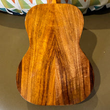 Load image into Gallery viewer, Kanile'a K-1 T Core Tenor Ukulele #0526-29952
