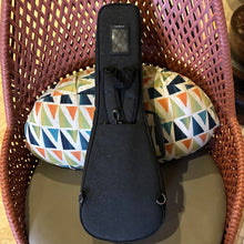 Load image into Gallery viewer, Kanile'a K-1 T Core Tenor Ukulele #0526-29952
