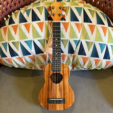 Load image into Gallery viewer, KoAloha KSM-12 Soprano Long Neck Satin #2505054
