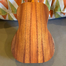 Load image into Gallery viewer, Kanileʻa K-1 S NAT Soprano Ukulele #0526-29963
