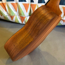 Load image into Gallery viewer, Kanileʻa K-1 S NAT Soprano Ukulele #0526-29963
