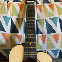 Load image into Gallery viewer, Anuenue Moon Bird UC200 Concert Spruce Top  #2501051
