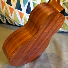 Load image into Gallery viewer, Kamaka HF-2I Emop Concert Slotted Head Ukulele #250707
