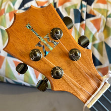 Load image into Gallery viewer, KoAloha KTM-10 Tenor Ukulele #2606091
