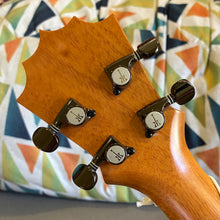Load image into Gallery viewer, KoAloha KTM-10 Tenor Ukulele #2606091
