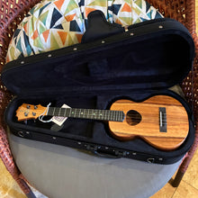 Load image into Gallery viewer, KoAloha KTM-10 Tenor Ukulele #2606091
