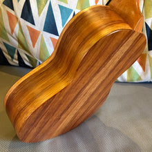 Load image into Gallery viewer, KoAloha KTM-10 Tenor Ukulele #2606223
