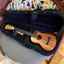 Load image into Gallery viewer, KoAloha KTM-10 Tenor Ukulele #2607011
