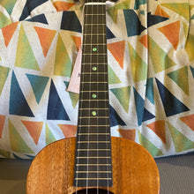 Load image into Gallery viewer, KoAloha KTM-00 Tenor Ukulele #2607041
