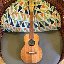 Load image into Gallery viewer, Ana'ole AT Tenor Ukulele #28240426
