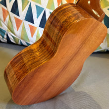 Load image into Gallery viewer, Ana'ole AT Tenor Ukulele #28240426
