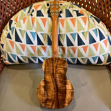 Load image into Gallery viewer, Ana'ole AC CURLY KOA Concert Ukulele #27981225
