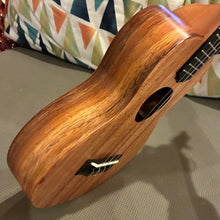 Load image into Gallery viewer, KoAloha KCM-10 Concert Ukulele #2607234
