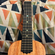 Load image into Gallery viewer, KoAloha KCM-10 Concert Ukulele #2607234
