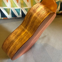 Load image into Gallery viewer, KoAloha KSM-10 Soprano Ukulele #2607232

