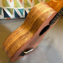 Load image into Gallery viewer, KoAloha KSM-10 Soprano Ukulele #2607232
