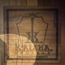 Load image into Gallery viewer, KoAloha KCM-00 Concert Ukulele #2602101
