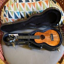 Load image into Gallery viewer, KoAloha KCM-00 Concert Ukulele #2602101
